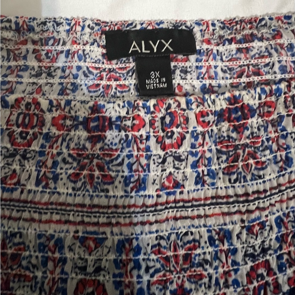 Alyx women’s red/white/blue blouse/ size 3X - Picture 5 of 8